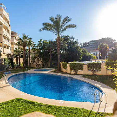 Holidays2nueva Torrequebrada 2 Bedrooms And 2 Bathrooms, Terrace, Community Pool And Garage Apartment Benalmadena