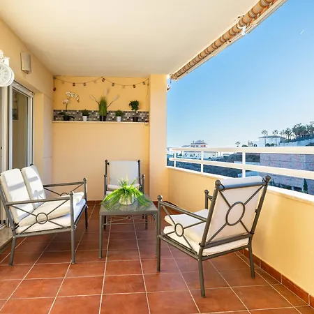 Holidays2nueva Torrequebrada 2 Bedrooms And 2 Bathrooms, Terrace, Community Pool And Garage Apartment *