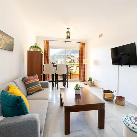 Apartment Holidays2nueva Torrequebrada 2 Bedrooms And 2 Bathrooms, Terrace, Community Pool And Garage