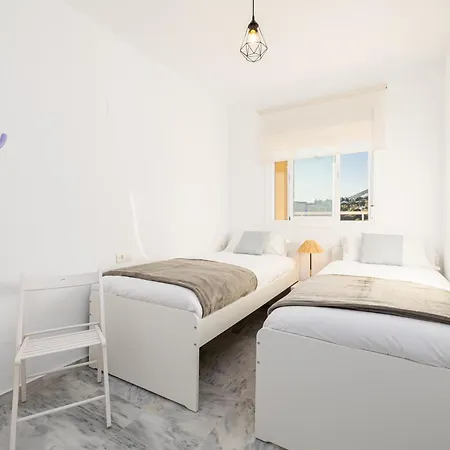Apartment Holidays2nueva Torrequebrada 2 Bedrooms And 2 Bathrooms, Terrace, Community Pool And Garage