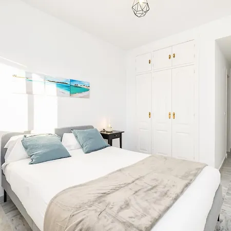 Holidays2nueva Torrequebrada 2 Bedrooms And 2 Bathrooms, Terrace, Community Pool And Garage Benalmadena